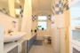 "Altbaumaisonette mit Balkon im skandinavischen Viertel / P-Berg, frei ab 01.09.26" - Badezimmer